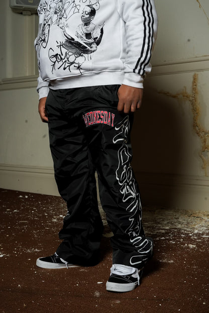 War Pain Sweatsuit