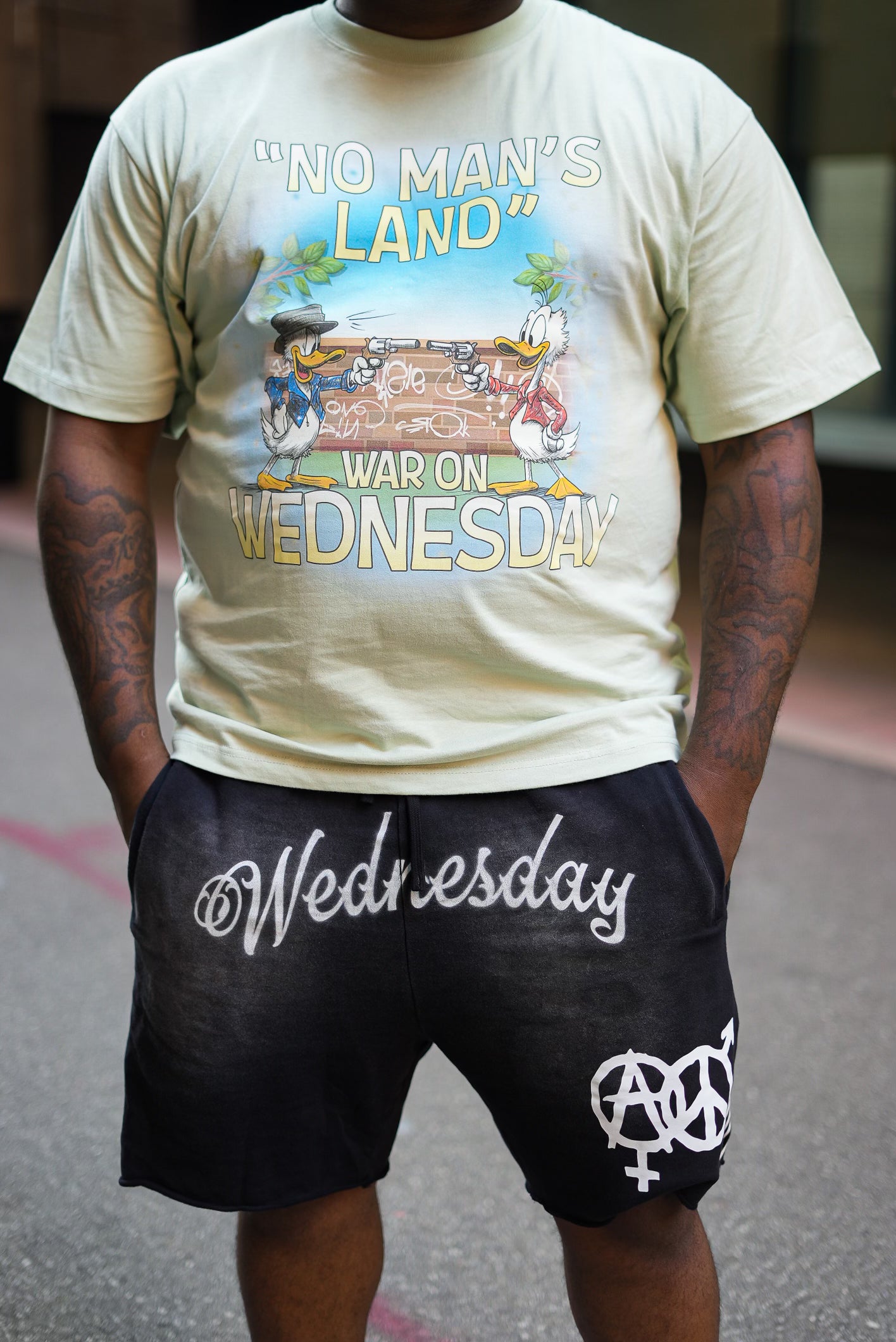 "No Man's Land" tee (mint)