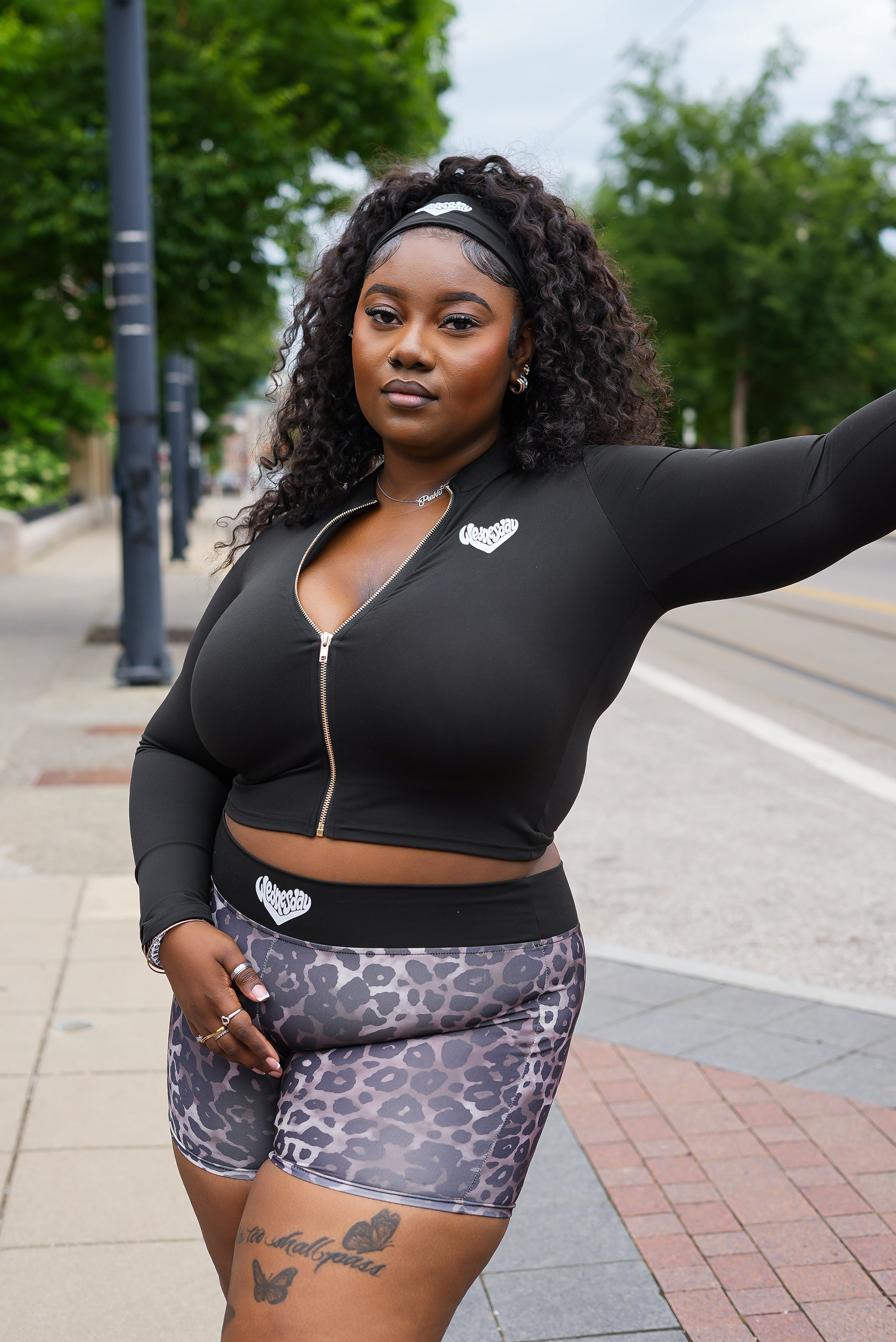 Love Me Loud  "Black"
